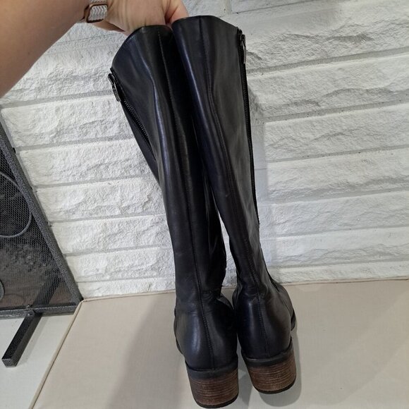 Eric Michael Women's  10.5 Boot Black Leather Knee High Rubber Stacked Wood Heel - Picture 6 of 13